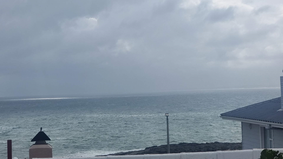 5 Bedroom Property for Sale in Yzerfontein Western Cape